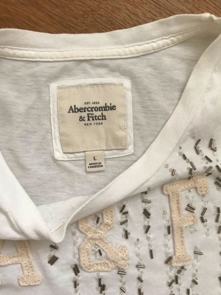 Abercrombie & Fitch T-Shirt Damen Creme Gr. 36/38 in Halstenbek