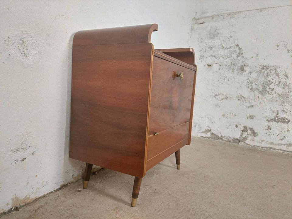 Vintage Barschrank Kommode Holzschrank 60er 70er DDR in Leipzig