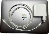 MacBook Pro 13,3" (2017) - i5, 16GB RAM, 512GB SSD, TB, Eng(Int) Eimsbüttel - Hamburg Lokstedt Vorschau