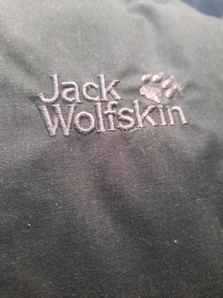 Jack Wolfskin Weste Herren Daune XXL schwarz in Hattingen