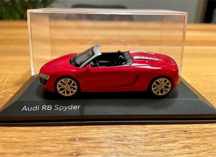 Audi R8 Spyder Quattro 1:43 Schuco V10 Cabrio in Haiger