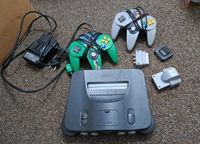 N64 + 2 Controller + Rumblepack ohne Av Kabel Lübeck - St. Lorenz Nord Vorschau