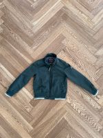 Woolrich Jacke Übergangsjacke Jungen Gr.116 6 Jahre Berlin - Wilmersdorf Vorschau