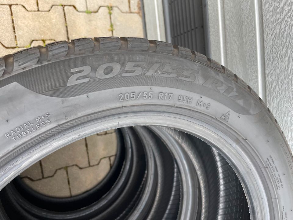 4x 205/55 R17 Winterreifen Pirelli Reifen Satz M+S in Rodgau