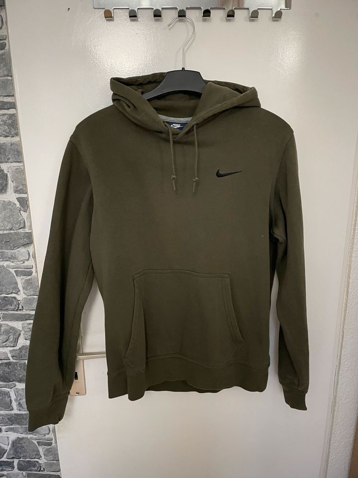 Nike Pulli in Berlin