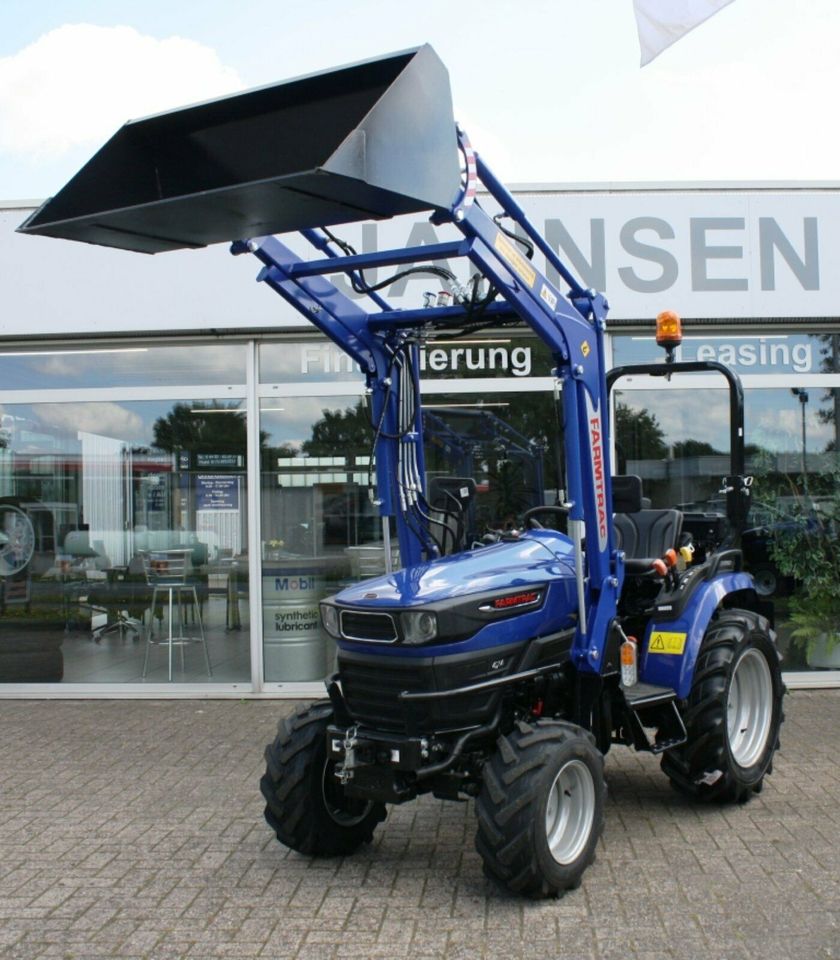 FARMTRAC 26 4x4 Frontl. / Servo / Radial in Bad Zwischenahn