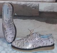 Heine Leder Sneaker Schuhe Schlangen Muster rose Gr.38 Neu Schleswig-Holstein - Jarplund-Weding Vorschau