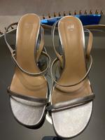 HIGH HEEELS NEU GR.40 Hessen - Maintal Vorschau