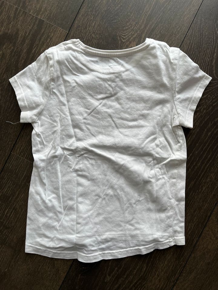 H&M | Mädchen | Shirt | Tshirt | Gr. 110/116 in Bokensdorf