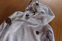 Naketano Pullover M weiß gestreift extra große Kapuze Kragen TOP Bayern - Ansbach Vorschau