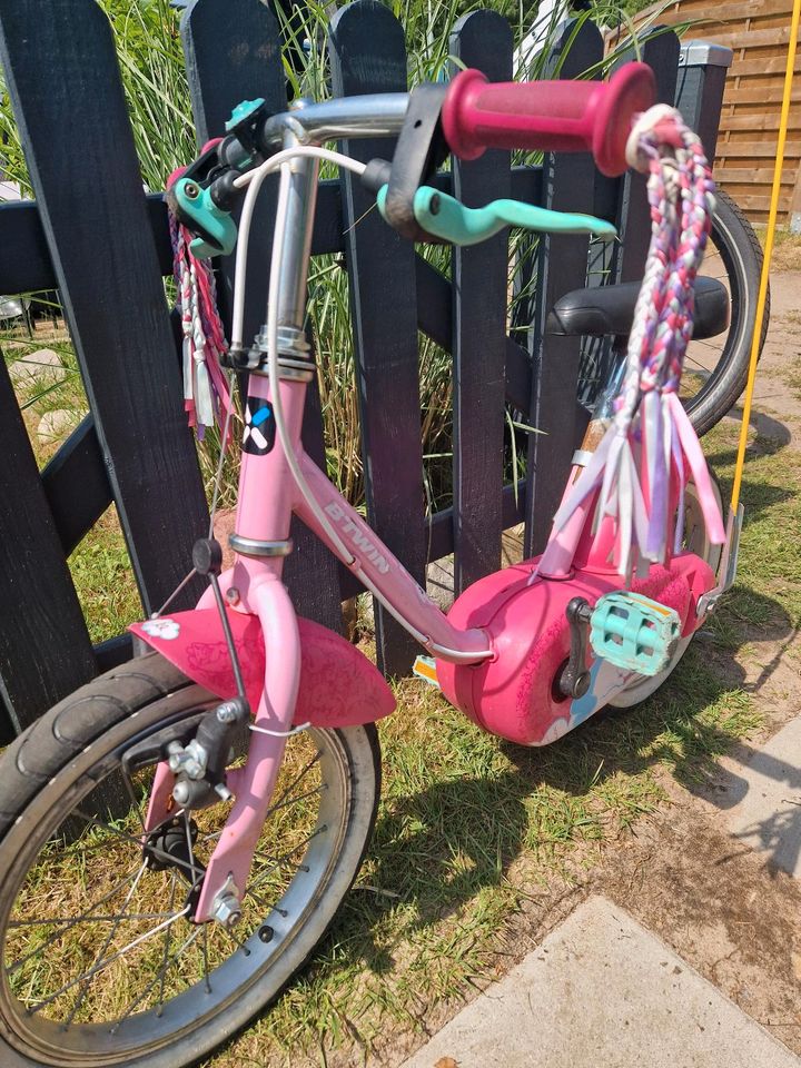 Kinderfahrrad 14 Zoll in Bremerhaven