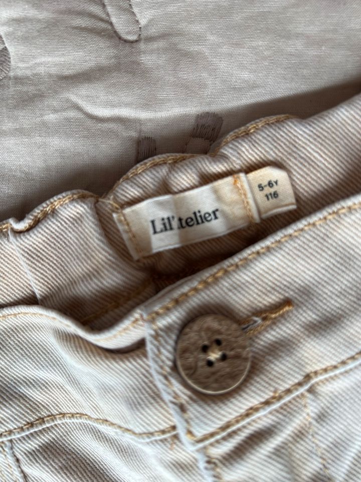 Lil Atelier Hose beige Gr. 110 116 Used Look Jeans in Ebermannstadt