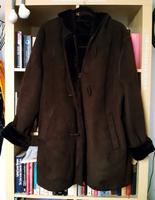 Dunkelbraune Velour Fell Winterjacke, Kapuze, Gr. 48 C&A, Wie neu Berlin - Rudow Vorschau