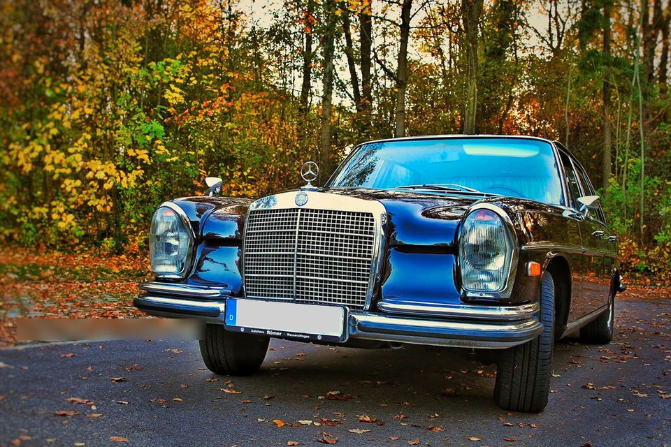 Mercedes-Benz 280 SE 3.5 V8, W108, TÜV Oldtimer Gutachten Note 2 in München