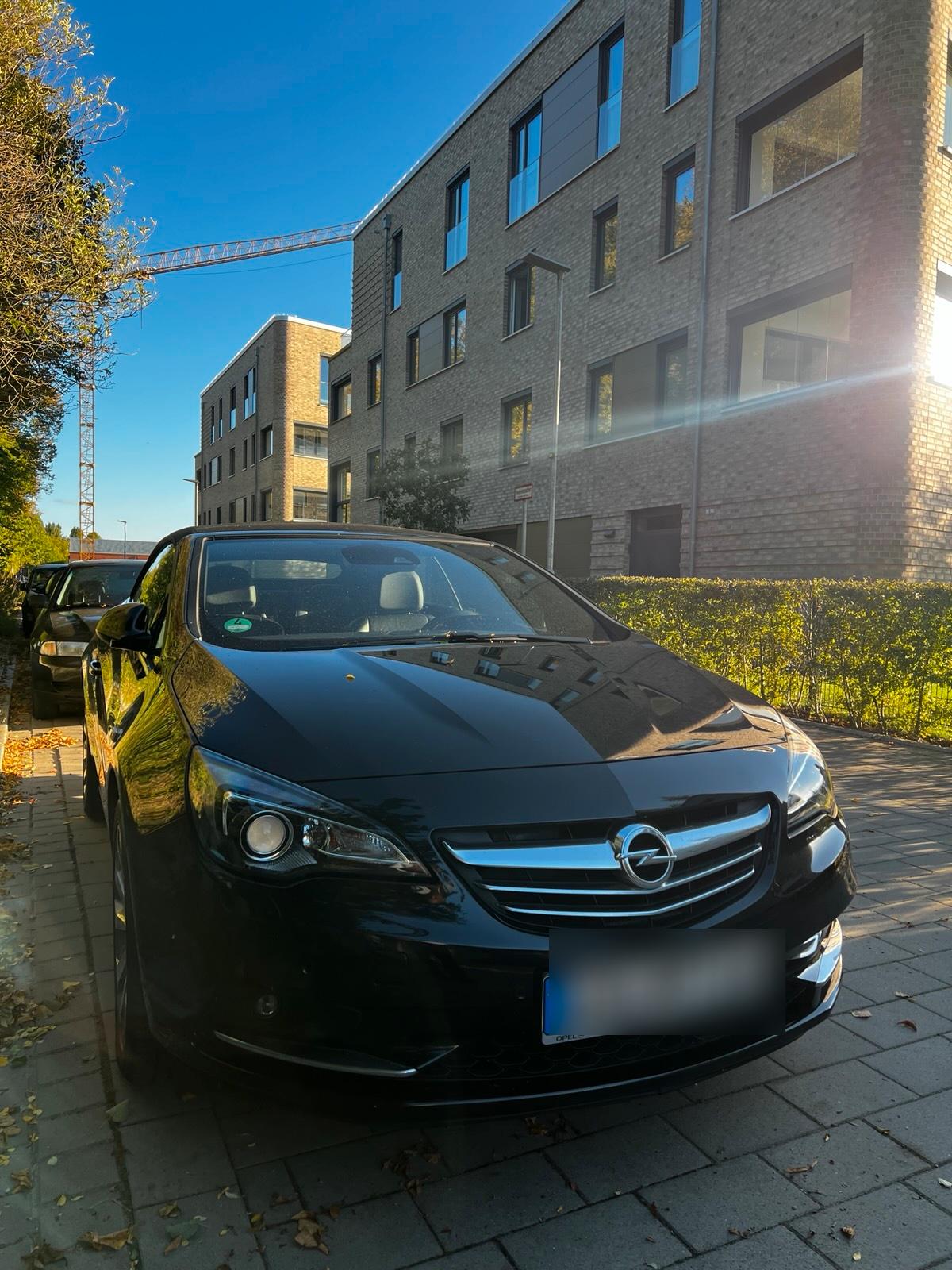Abbildung des Autos Opel Cascada 2.0 CDTI 12…