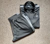 Adidas Trainingsanzug XXL grau silbergrau Thüringen - Sondershausen Vorschau