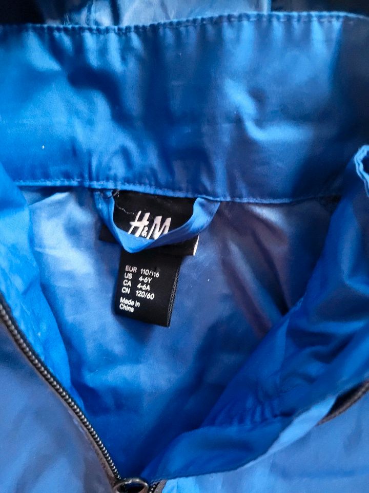 RegenJacke H&M Größe 110/116 in Wittmund