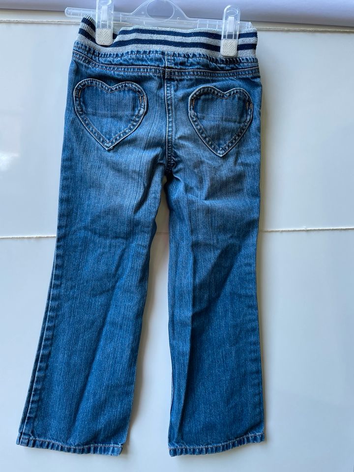 Jeans Mini Boden Gr. 122 (7 y) in Mainz