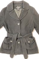 Schwarze Winterjacke mit Bindegürtel und Innentasche H&M Baden-Württemberg - Göppingen Vorschau