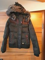 Khujo Winterjacke, Gr. S, Fellkaputze, neuwertig Bayern - Meitingen Vorschau