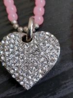 Kette lang rosa Perlen großes Herz Strass Modeschmuck Nordrhein-Westfalen - Altenberge Vorschau