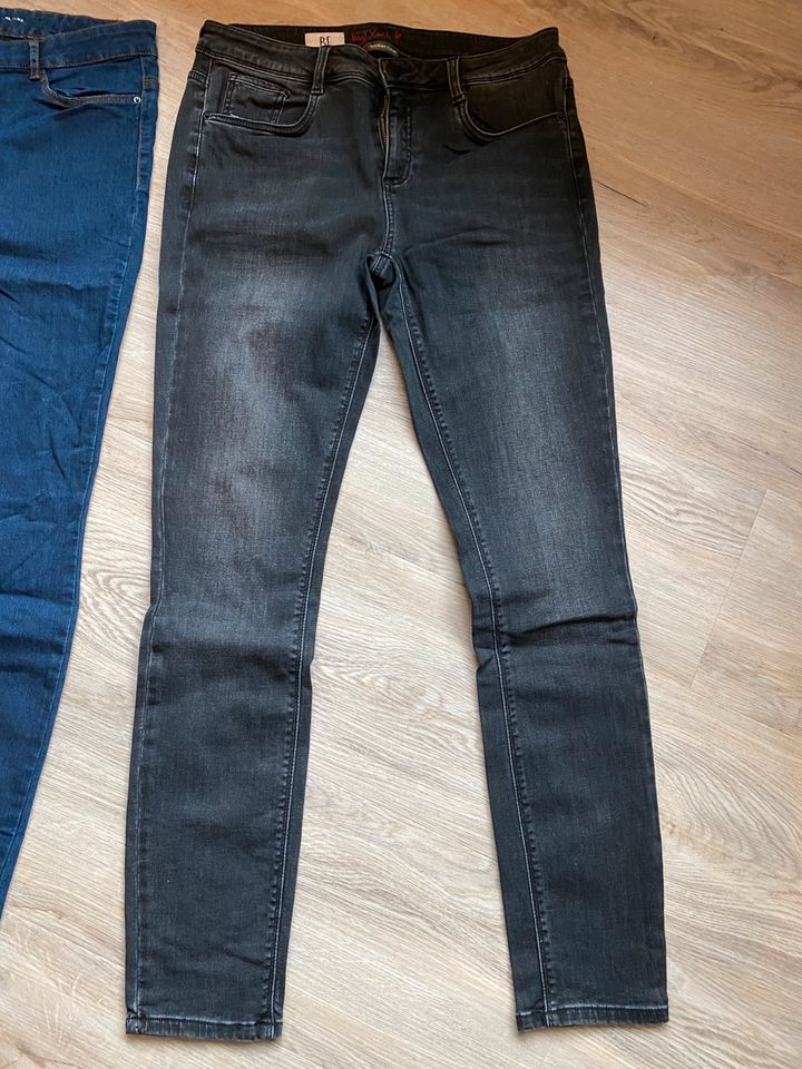 2 Stück Jeans Hose Street One/Vero Moda in Hennstedt