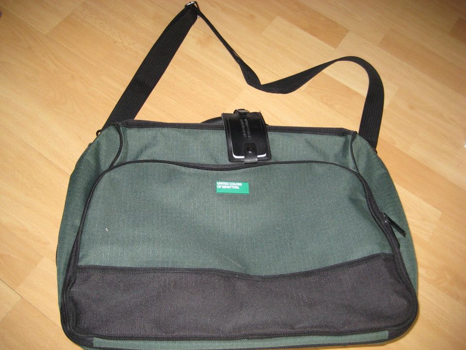 Benetton Reisetasche, Laptoptasche, Umhängetasche in Bamberg