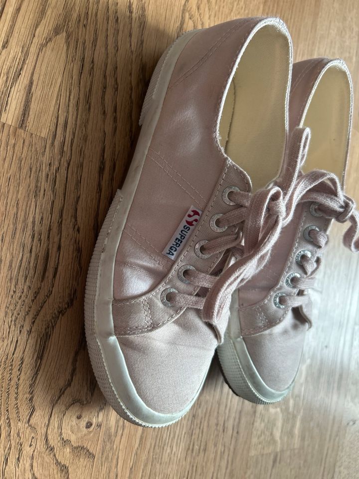 Superga Schuhe Stoffsneaker rosa rosé top Gr. 36 in Garching b München