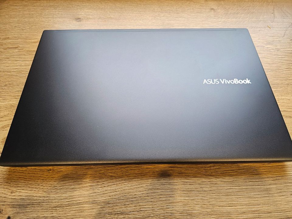 ASUS VivoBook S15 S533IA-BQ453T 15,6 Zoll AMD 4700U,16GB RAM, 1TB in Nördlingen