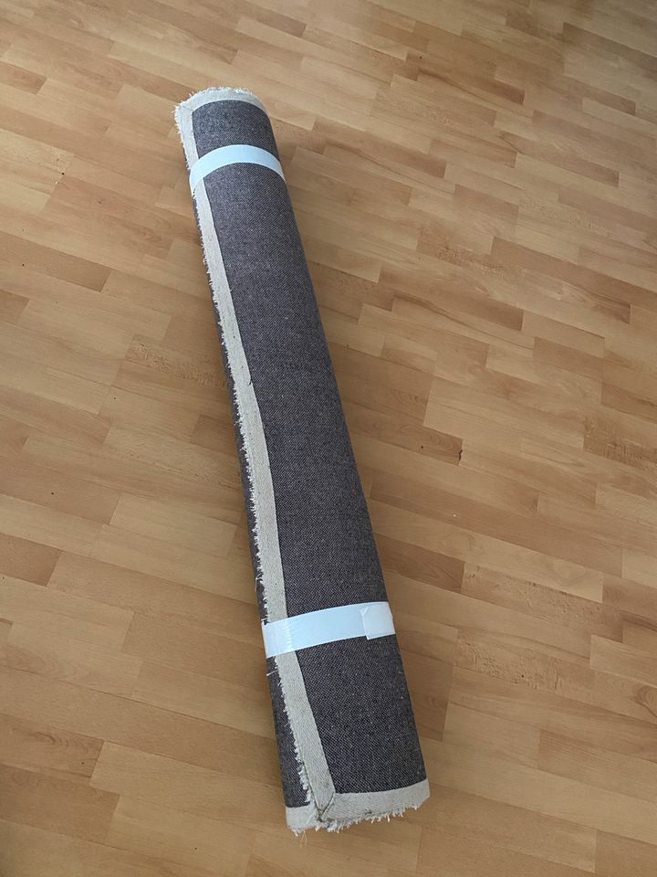 Teppich 200 & 140 cm Farbe Beige zum Verkaufen in Laufenburg (Baden)
