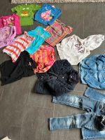 Sommerliches Kleidungspaket Gr. 104, Oilily, GAP, Hilfiger, H&M Nordrhein-Westfalen - Ratingen Vorschau