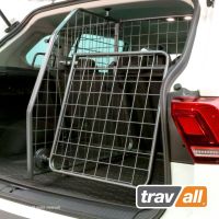 Hundegitter/Hundebox von Travall für Volvo V70 Niedersachsen - Wolfenbüttel Vorschau