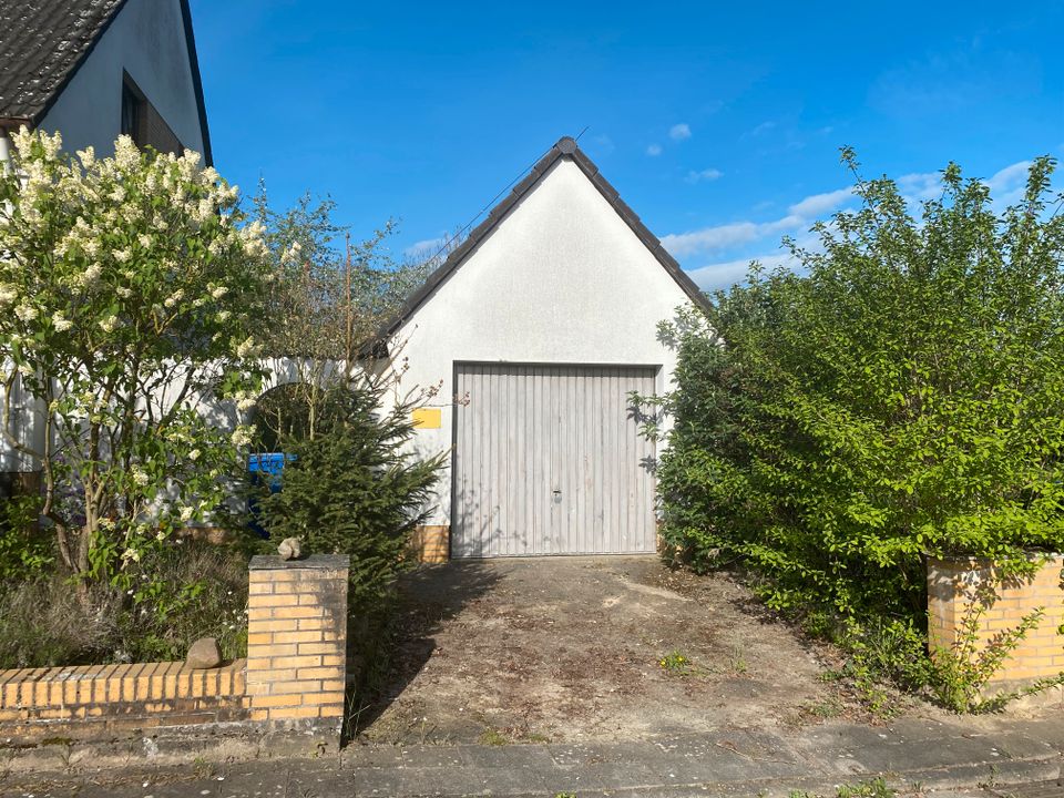 Einfamilienhaus mit EBK, Garage und Garten in 38373 Süpplingen in Süpplingen