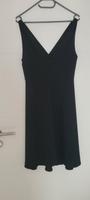 Sehr schönes und elegantes Kleid v. Jake*s Gr. 36 Hessen - Seligenstadt Vorschau