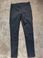 H&M 7/8 Stoffhose Gr. 38 schwarz Nordwestmecklenburg - Landkreis - Dassow Vorschau