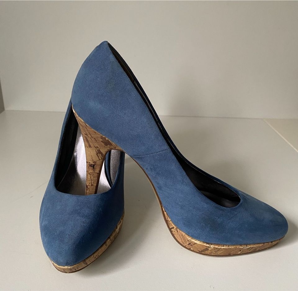 Blaue Pumps mit Kork 36 in Herford