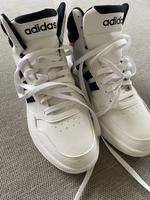 Neue Sneakers von Adidas Baden-Württemberg - Neuenstein Vorschau