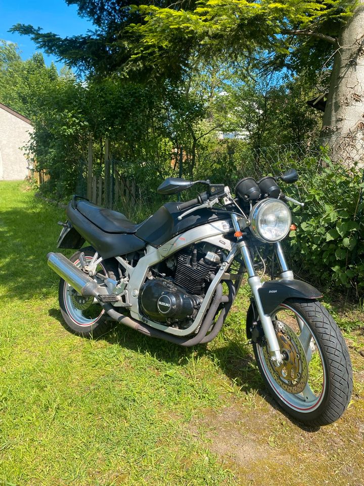 Suzuki GS500E in Bergisch Gladbach