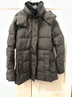 Tommy Hilfiger Winterjacke Größe S, inkl. Versand Nordrhein-Westfalen - Bergheim Vorschau