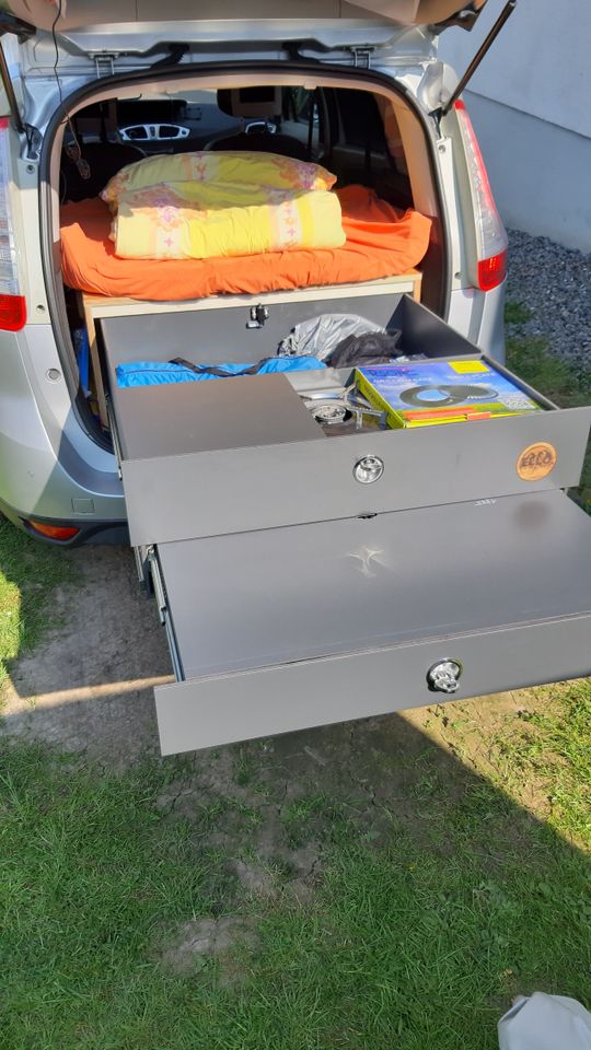 Hochwertiges ELLO Campingbox Modul.*NEUWERTIG * in Arnsberg