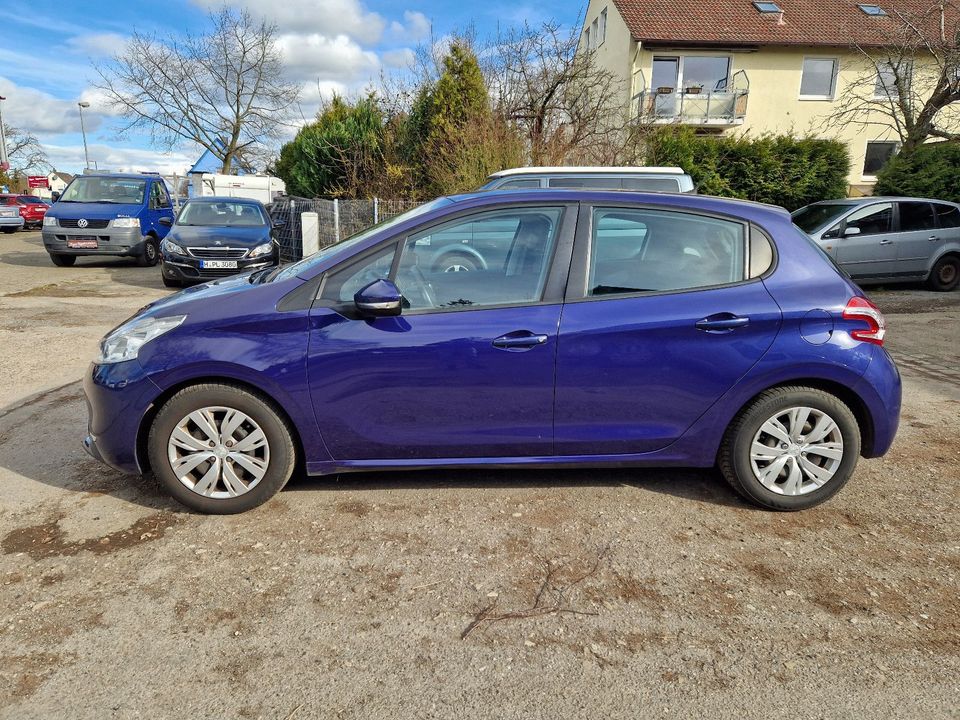 Peugeot 208 Active in Langenhagen