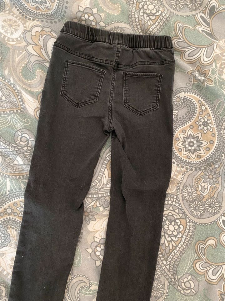 Mädchen Jeans Hose mit Gummizug in Hagen