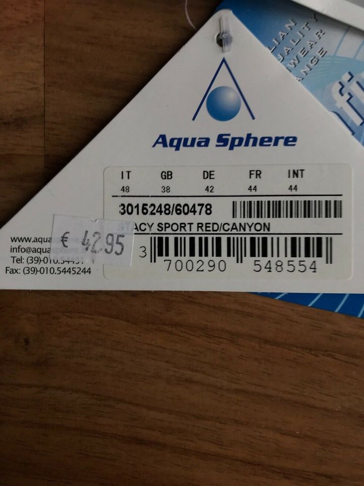 *neu* Schwimmbadeanzug Gr. 42 von Aqua Sphere in Rauen