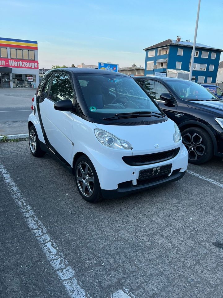 Smart Fortwo Coupé Micro Hybrid 451 1.0 104.000 km in Ober-Ramstadt