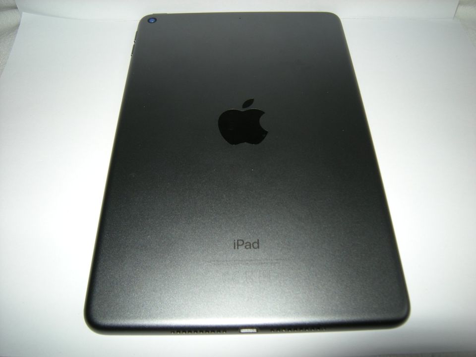 Apple A2133 iPad Mini (5. Generation) 64GB, WLAN in Mainz