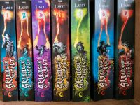 Teil 1-7 Skulduggery Pleasant Bücherreihe Sachsen - Höckendorf Vorschau