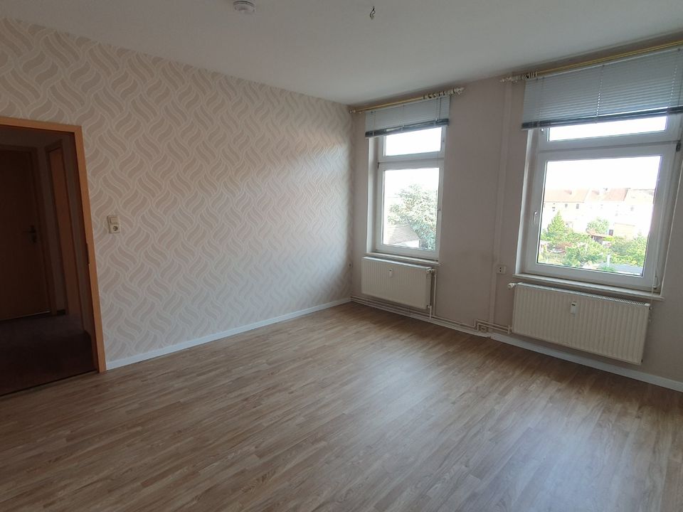 Geräumige 2-R-Wohnung mit EBK in Roßlau, 2.OG in Dessau-Roßlau
