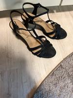 Tamaris Glitzerschuh Gr 39 Nordrhein-Westfalen - Gummersbach Vorschau