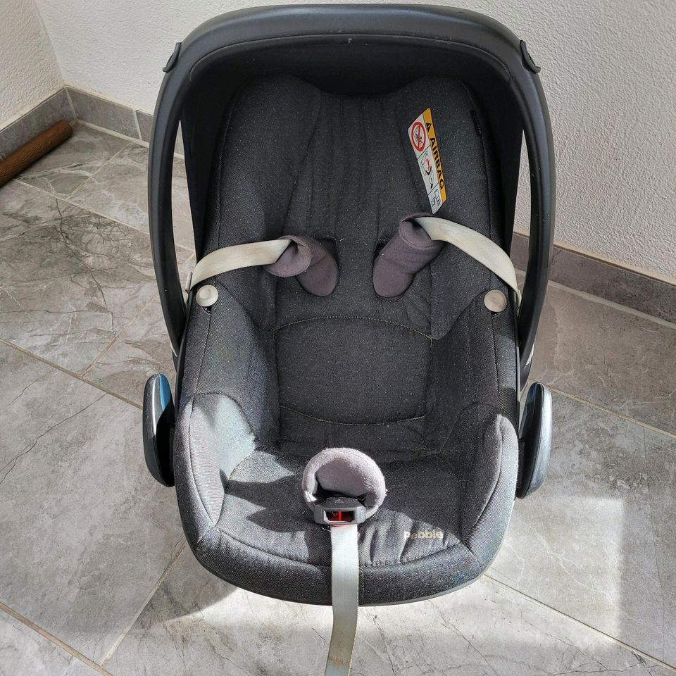 Maxi Cosi Pebble + Babymoov +mit FamilyFix Station in Schiffweiler