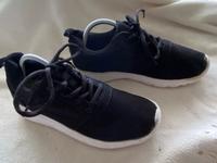 Sneaker von Vty Gr. 37 in schwarz Hessen - Biblis Vorschau